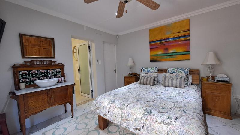 5 Bedroom Property for Sale in Stilbaai Wes Western Cape